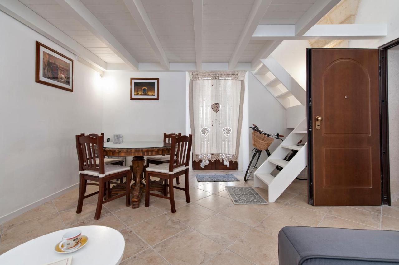 شقة ليتشي  في Mesagnesi 6 - Loft Centro Storico Sit المظهر الخارجي الصورة